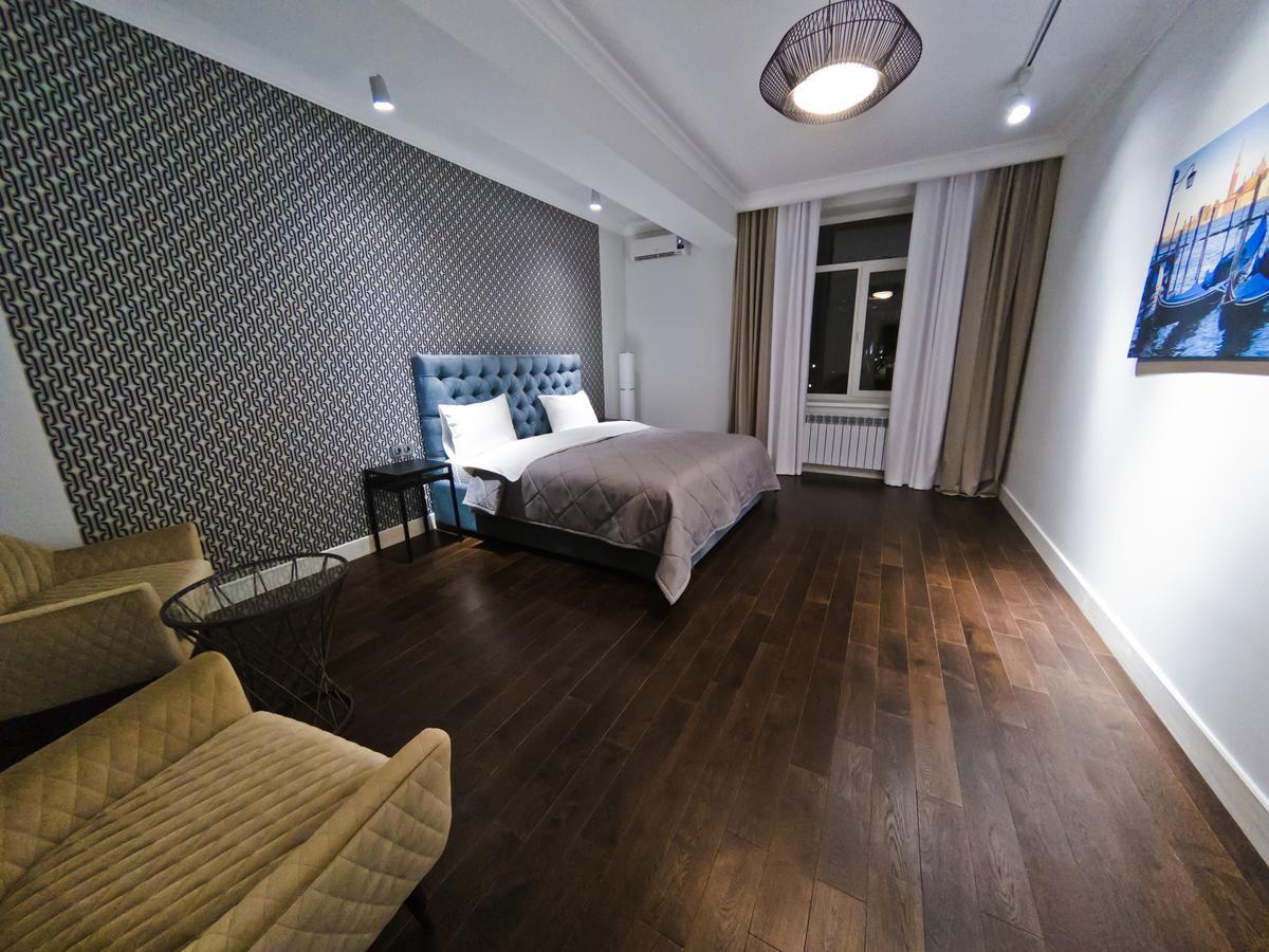 Opera Apartments Almaty Eksteriør billede
